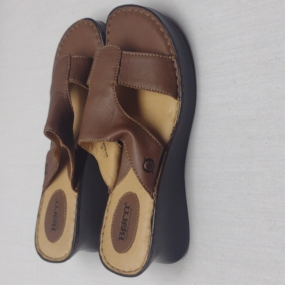 Born Strappy Slip On Wedge Sandal - Picture 2 of 6